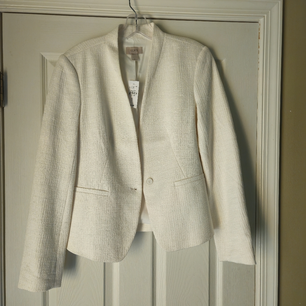 Ann Taylor LOFT White Blazer Size 6 NWT